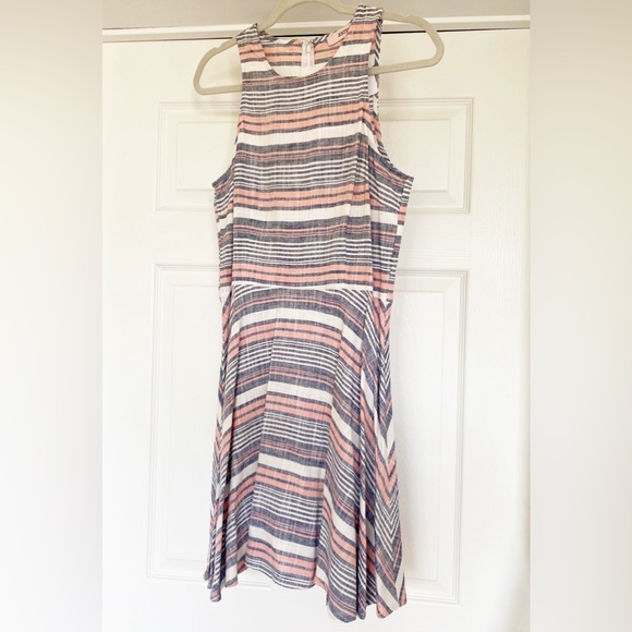 NWT JustFab Striped Sleeveless Linen Fit & Flare Dress in Size Medium - Picture 3 of 11